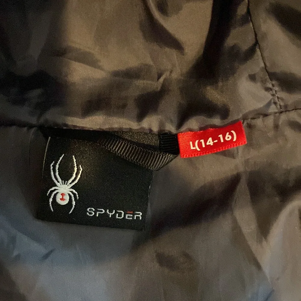 Spyder Jacket - Kids L but fits as Women’s XS - Picture 3 of 3